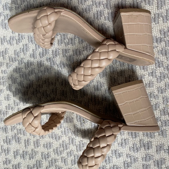 Dolce Vita Paley Heels Stella color cafe size 7 gently worn - Picture 4 of 12